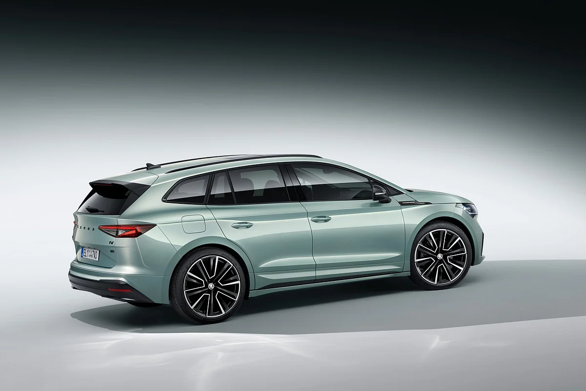 Integrated roof spoiler adds to the sporty stance