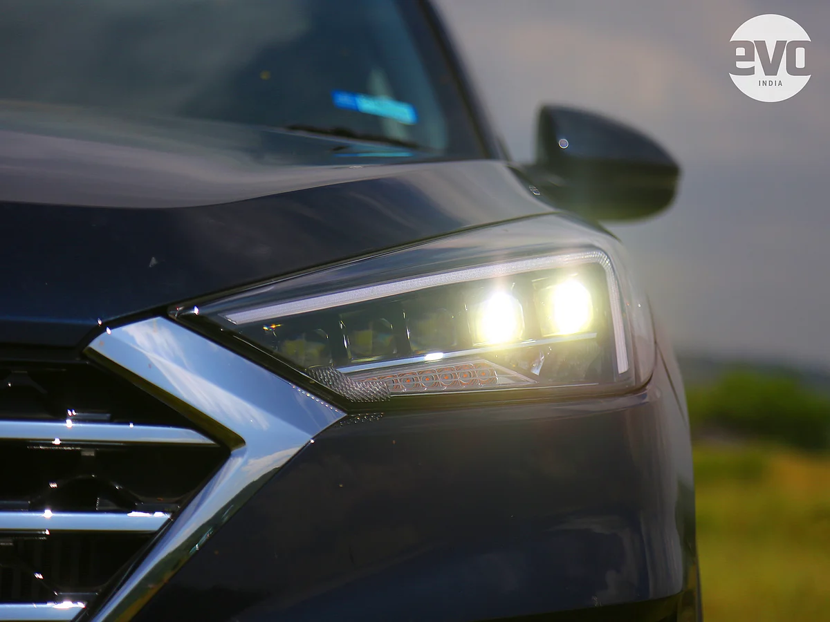 LED Penta-projector headlamps are a new feature on the Tucson