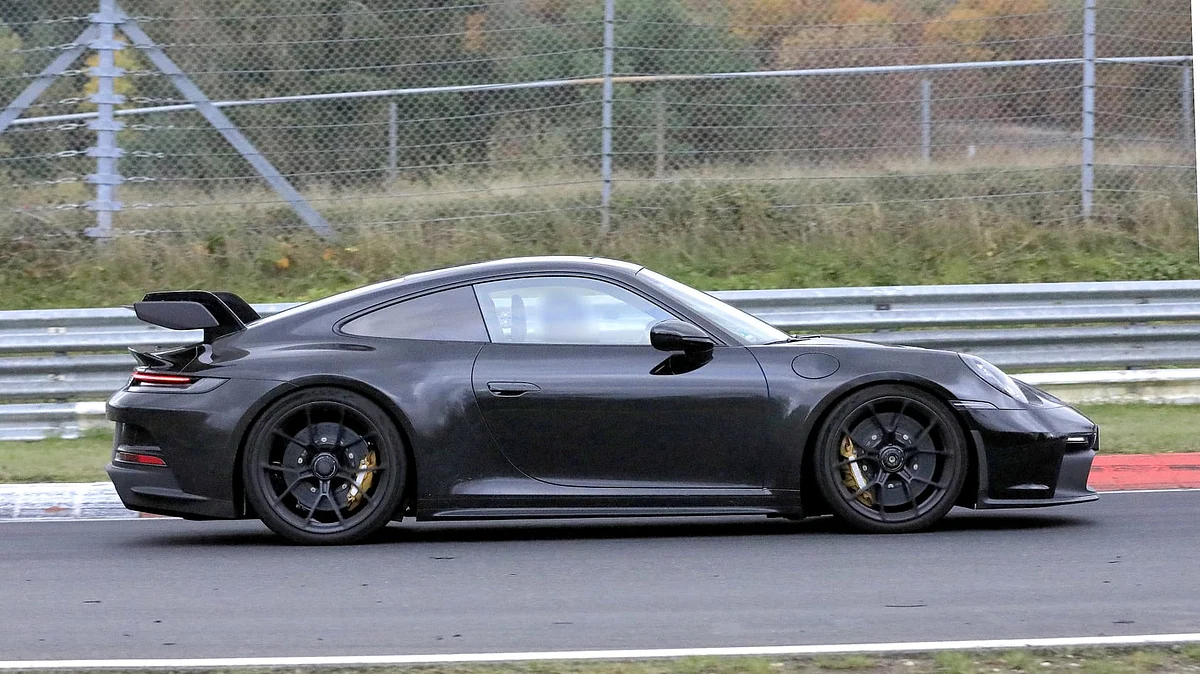 This is the first derivative based on the 992-generation 911 from Porsche’s GT division