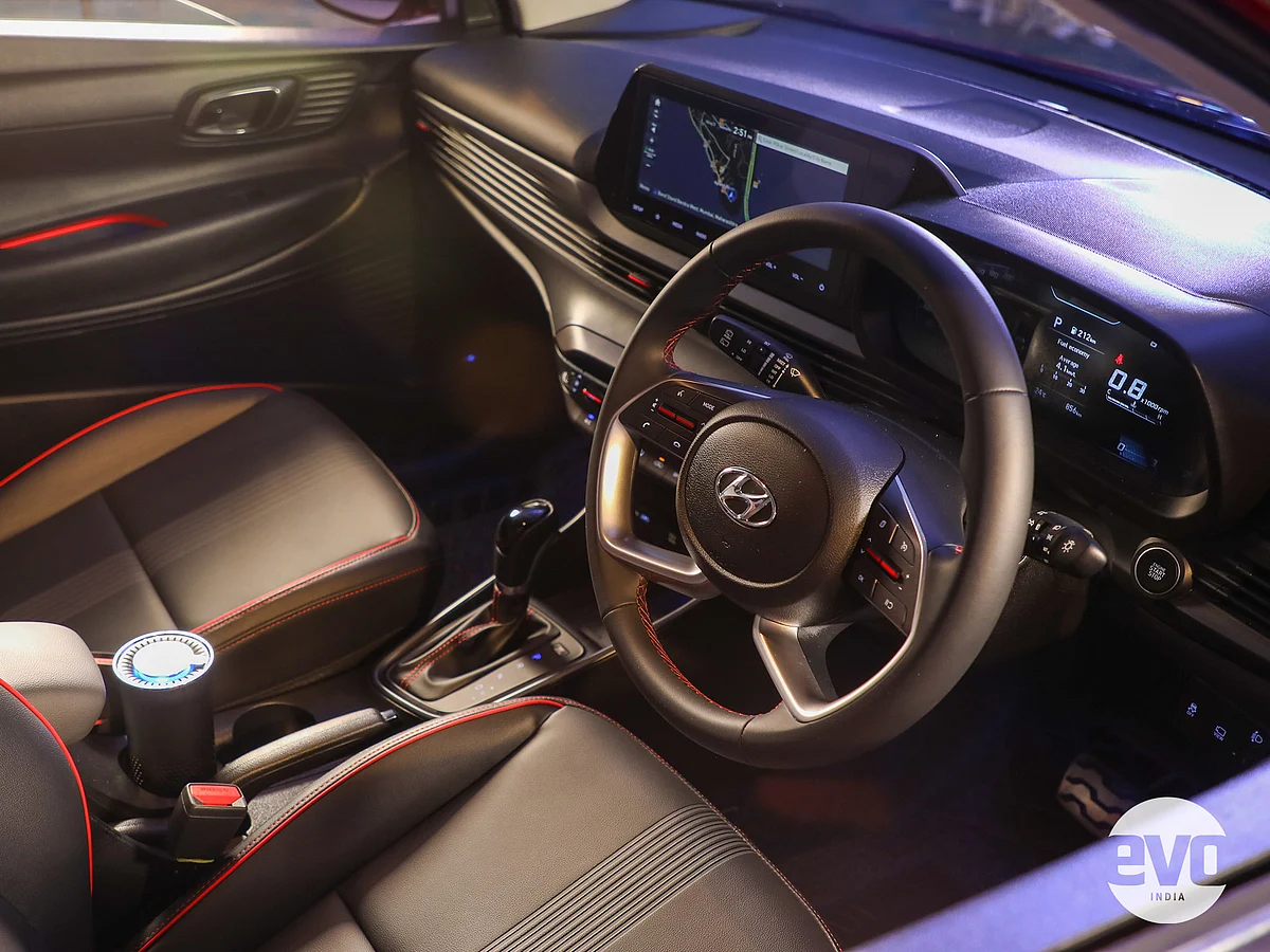 The i20 with the turbo-petrol engine gets the option of a DCT or iMT