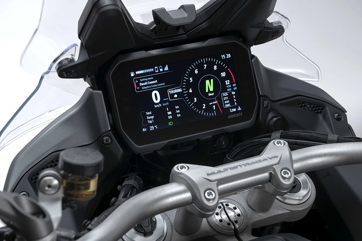 TFT screen is 5 inches on the base variant, 6.5 inches on the S and S Sport