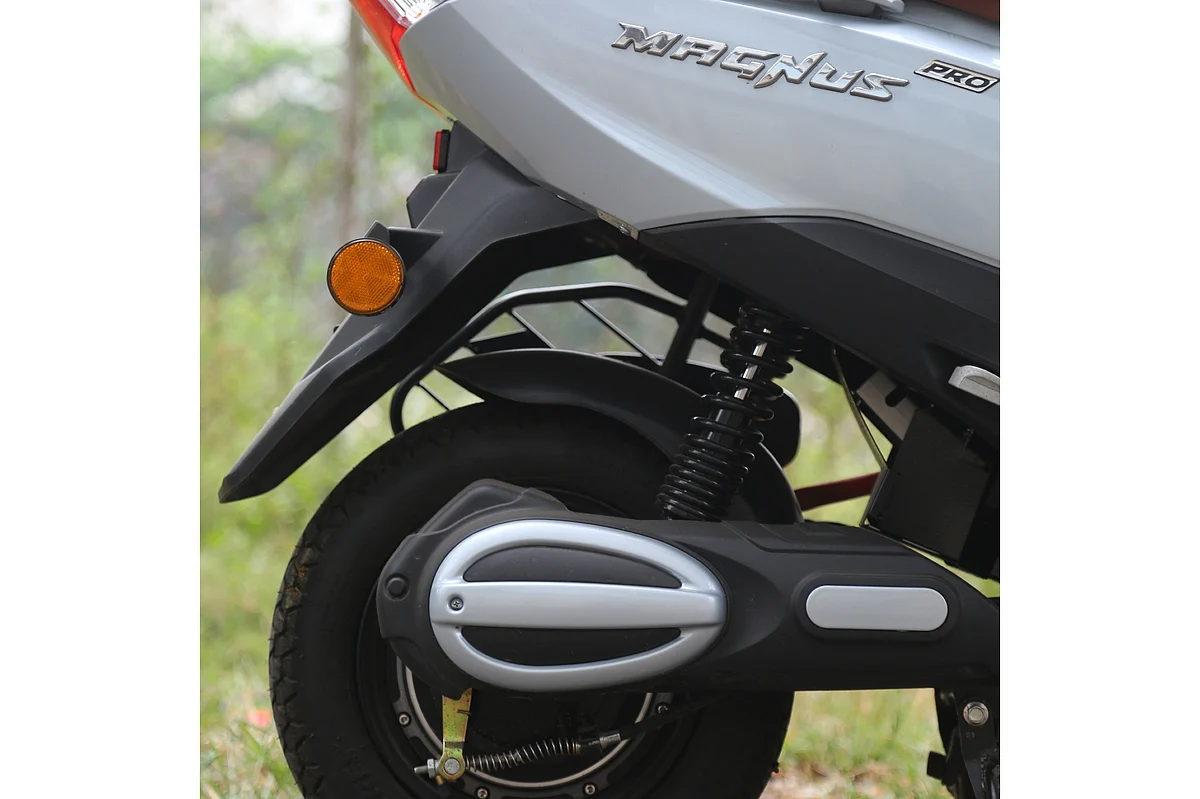 Twin shocks at the rear lead to a somewhat sorted ride, though far from perfect