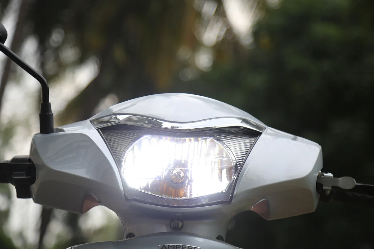 Headlight adequately bright, but beamspread too narrow