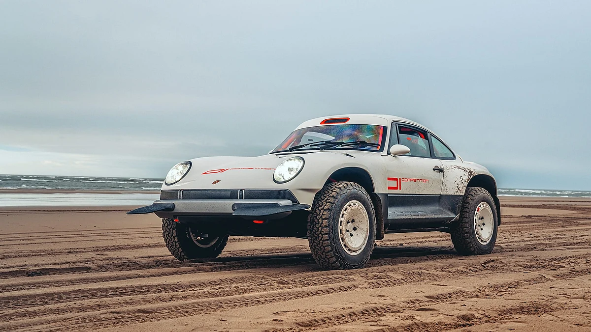 The ACS is based on a 1990s 964-gen 911