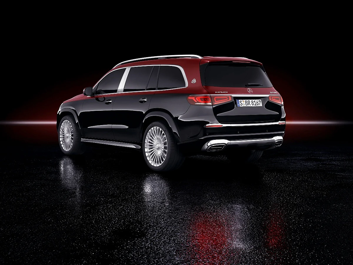 Despite its size, this is not a 7 seater.