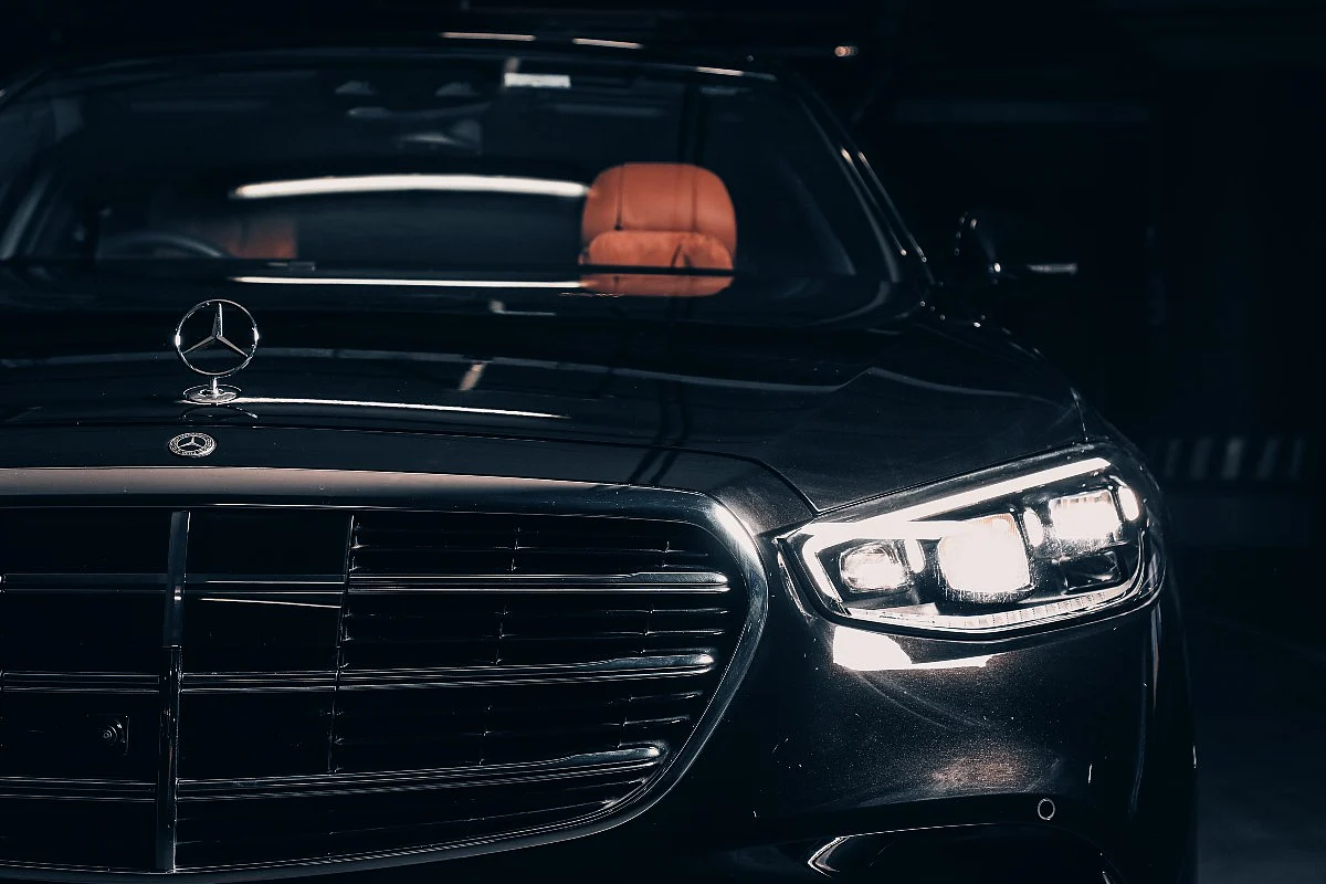 The Multibeam headlights with 84 LEDs have a 650-metre illumination throw