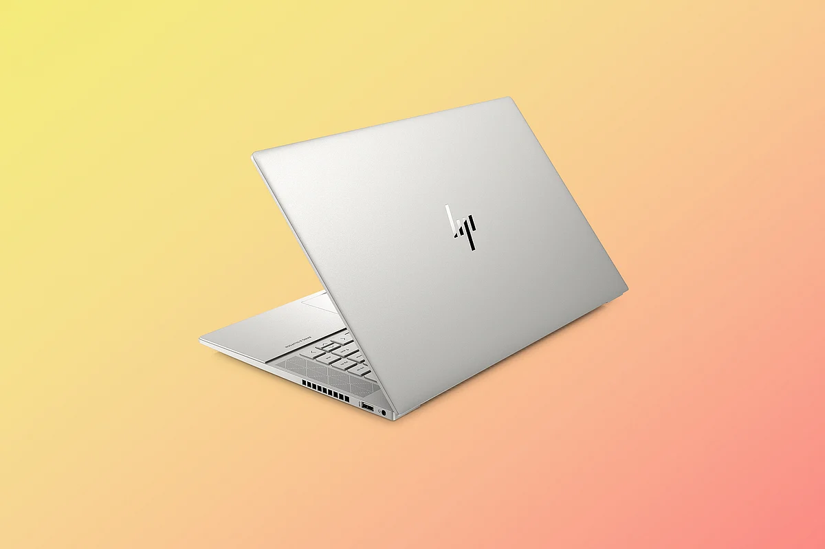 The Envy 15 doesn't just come with top notch specs but also a fast charging solution
