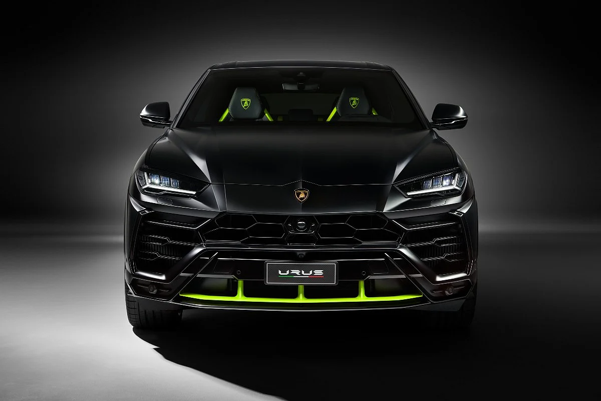 The Graphite Capsule Edition gets accent colours for elements like the front splitter