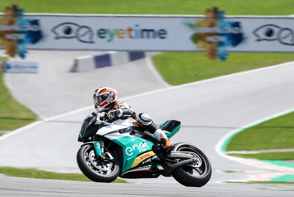 The new format will feature two practise sessions and qualifying on Friday, followed by two races divided between Saturday and Sunday
