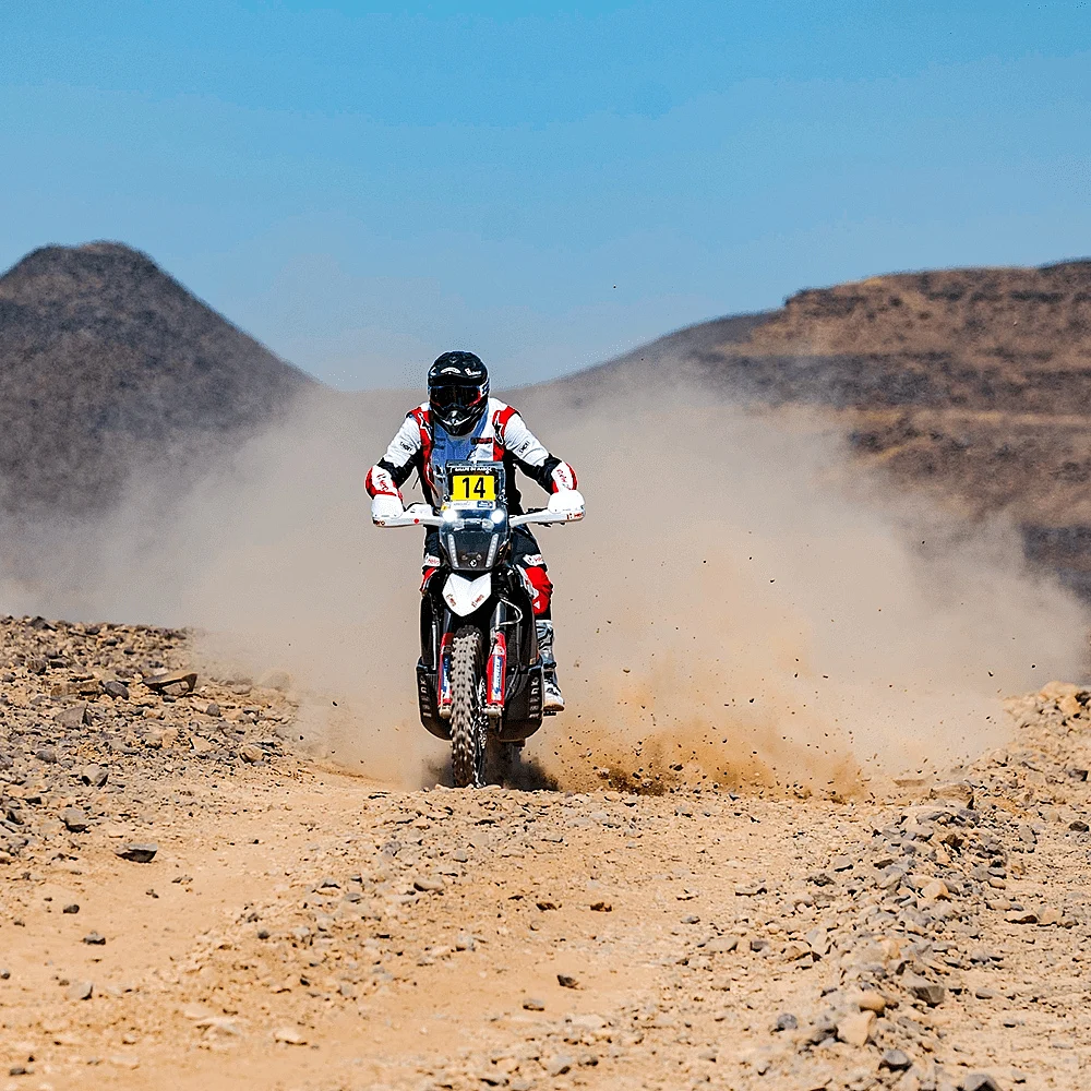 In total, the riders will complete 441km on Saturday, and will have to cover 1630kms of special stages over the next five days.