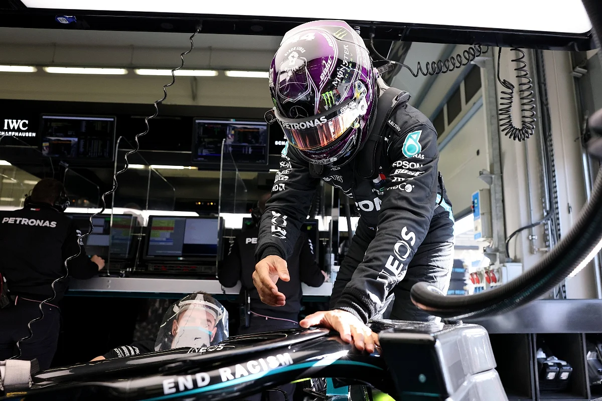 If Mercedes opts to change the power unit in Lewis’ car, he would have to start the race from the back of the grid with Ferrari driver Carlos Sainz, who is also facing the same penalty.