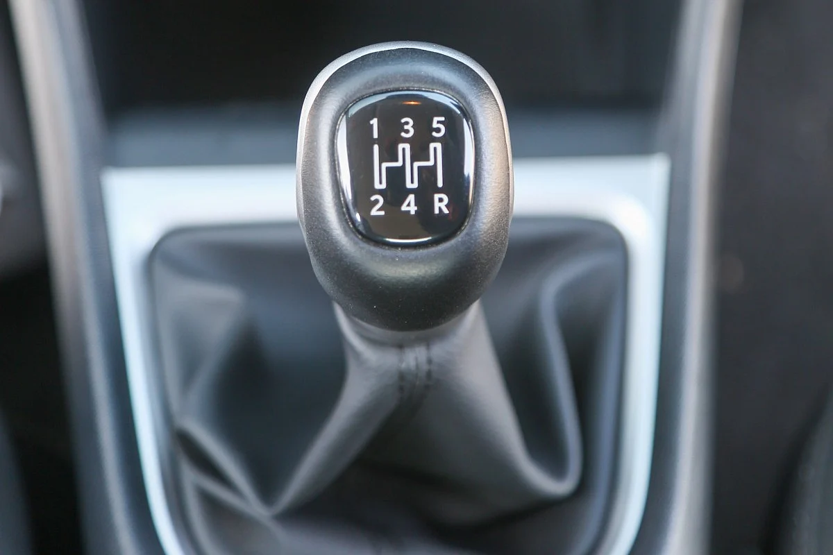 The Punch can be had with either a 5-speed manual gearbox or an AMT