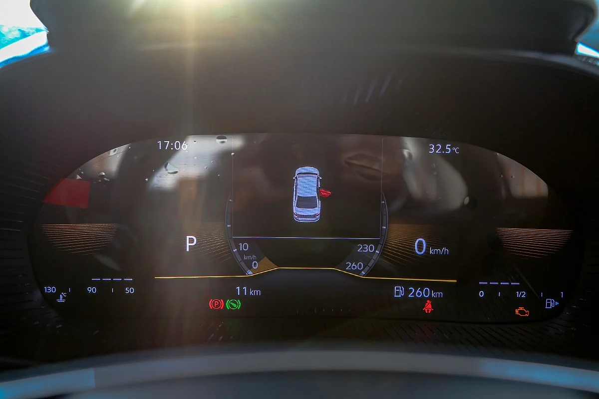 The Slavia gets an 8-inch digital instrument cluster