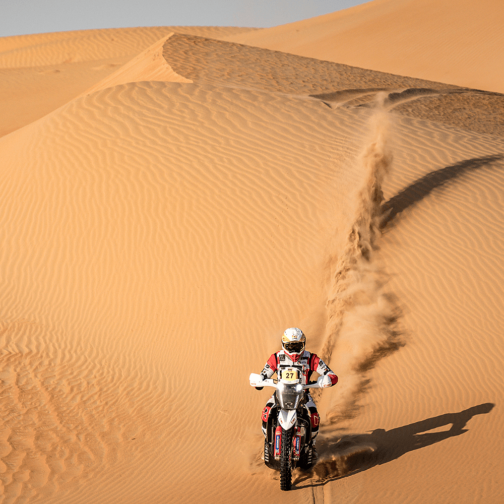 Joaquim had a navigation failure in the stage, but still managed to overcome the situation and finish P5, just seven minutes behind the leader