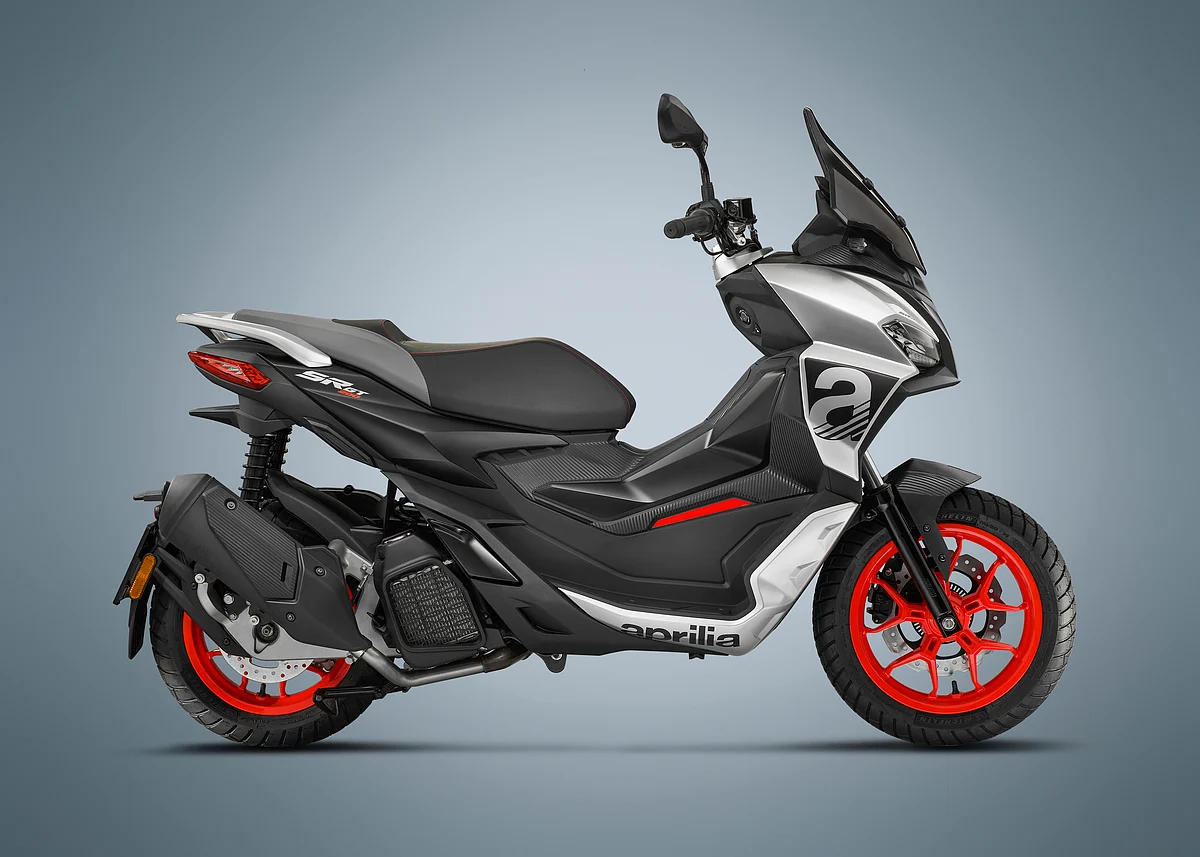 It has 14-inch and 13-inch alloy wheels front and rear