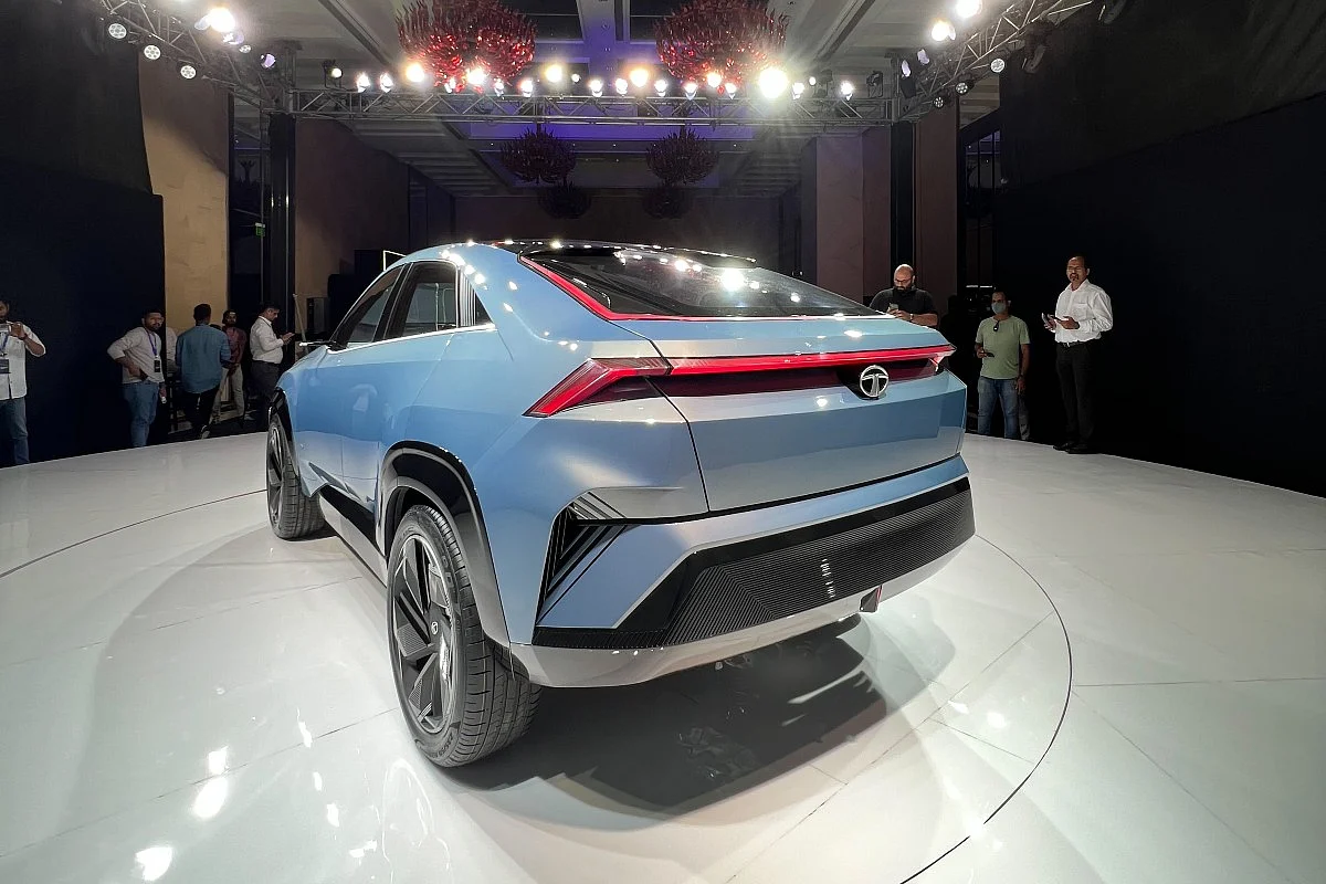 The Concept Curvv looks good from the rear as well