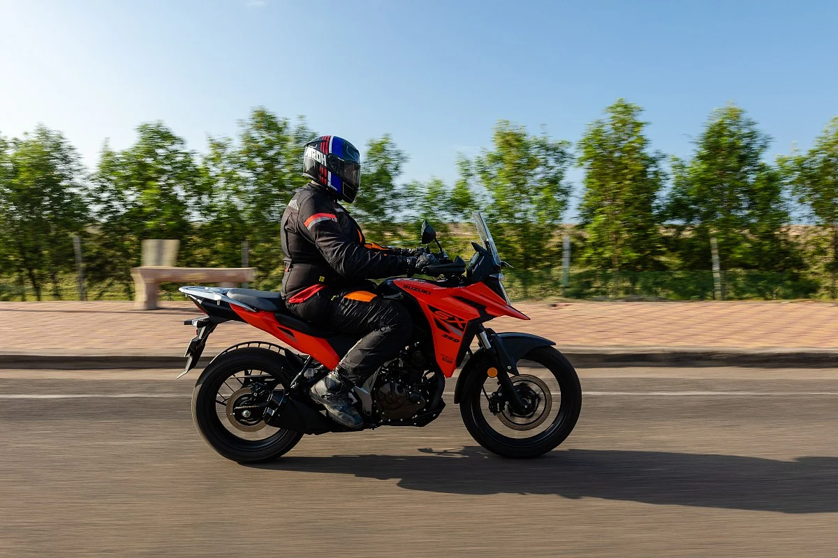 The 249cc engine from the Gixxer is an excellent performer on and off the road