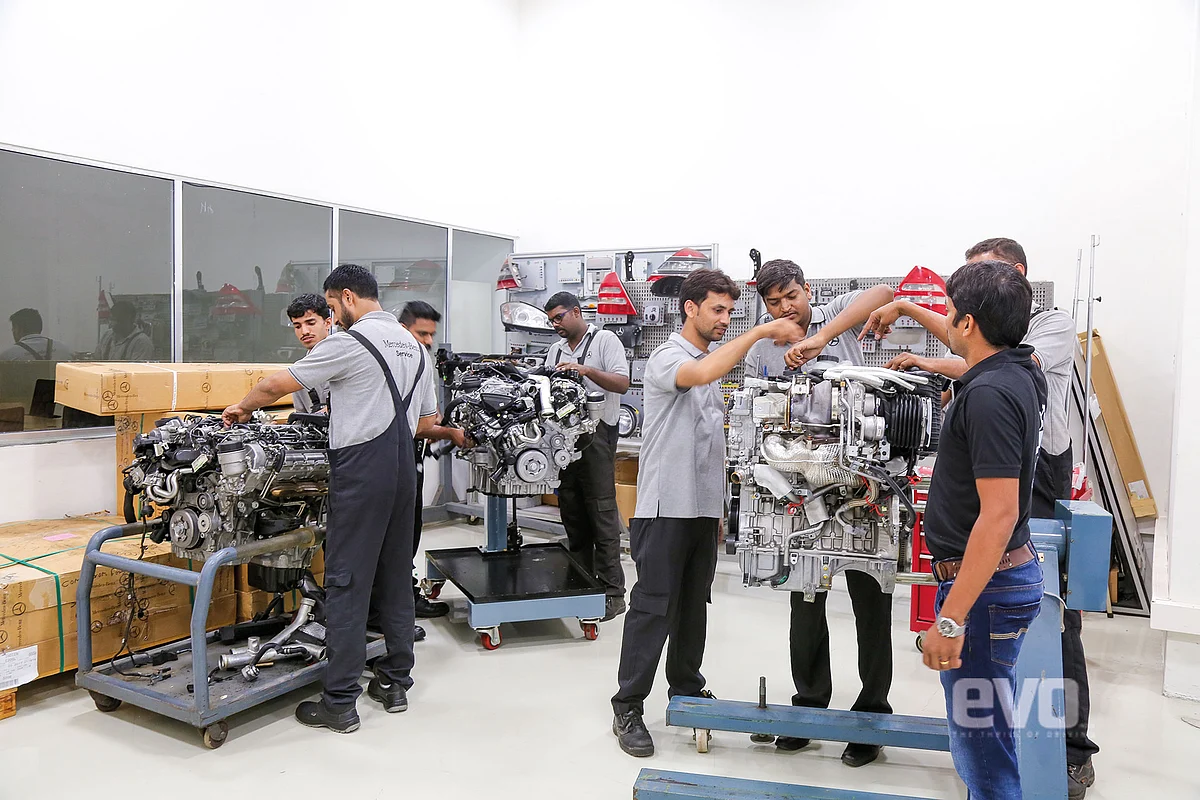 Engineers being trained on new engines at the Academy