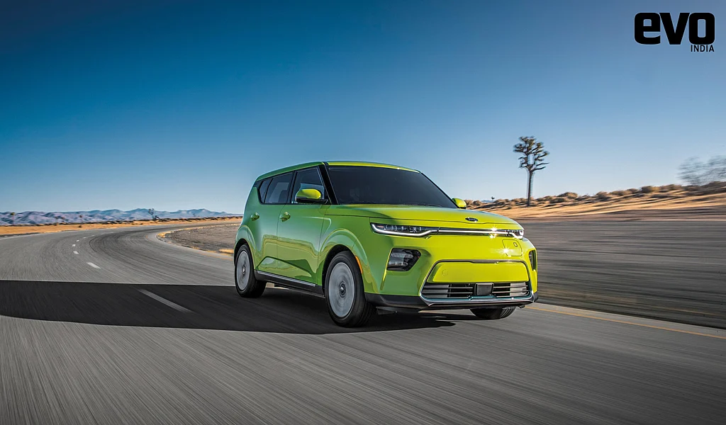 Ed went Soul searching last month. And Kia helped him do it. Turned out that this tall boy, with 495km of range on full battery and 201bhp and 395Nm of torque from its electric motors, is a fantastically nippy city car.