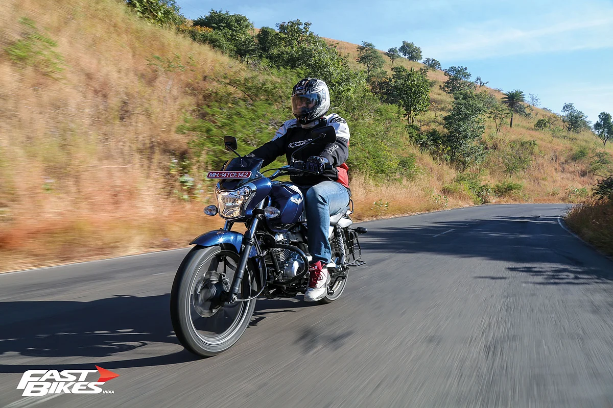 The Bajaj V15 has presence, no doubt about that