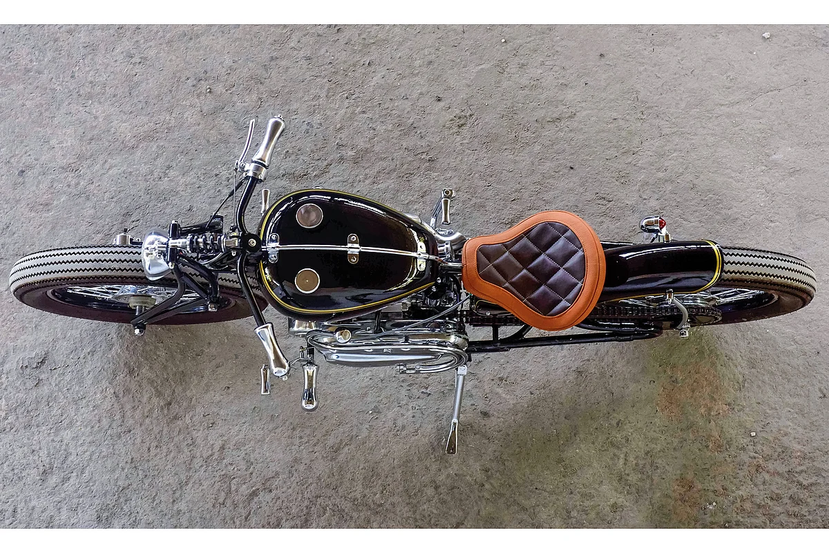 Fuel tank is all-new and inspired by the Royal Enfield signature pin-striping