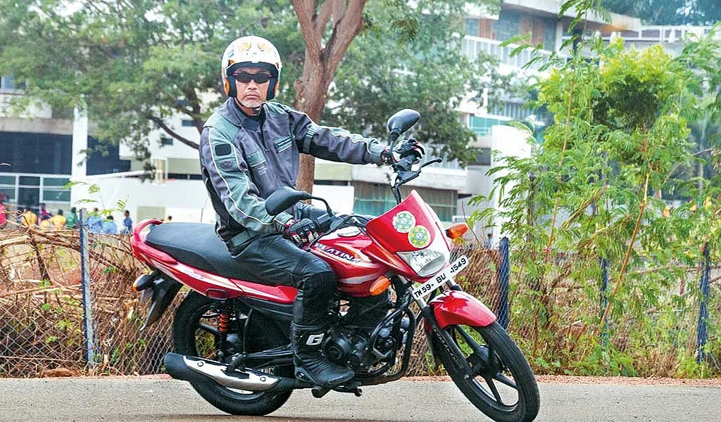 The Platina tips in quicker, a trait that Bajaj wanted the motorcycle to have