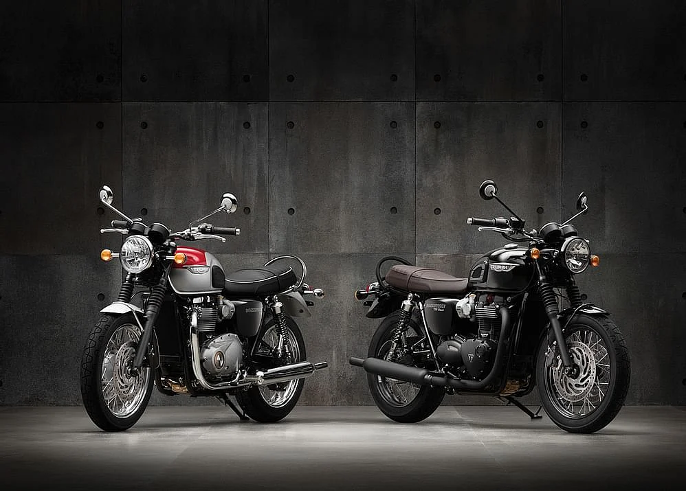 The standard Bonneville T120 beside the Black edition