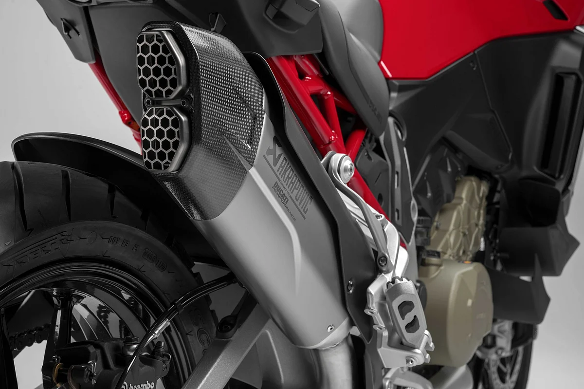 Killer looking (and sounding) Akra can is optional on the base and S variant, and standard on the S Sport