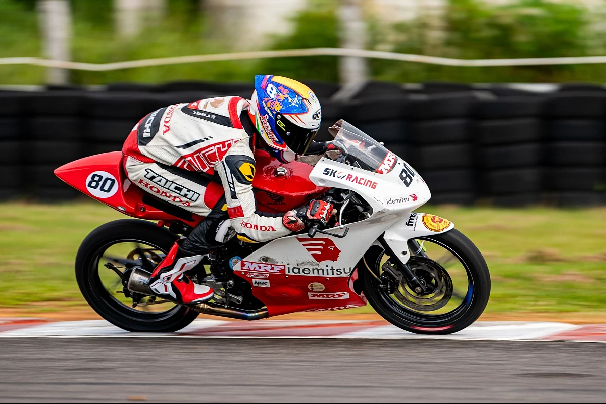 There are five races organised in this One-Make Championship class which is organised by two different manufacturers, TVS and Honda.