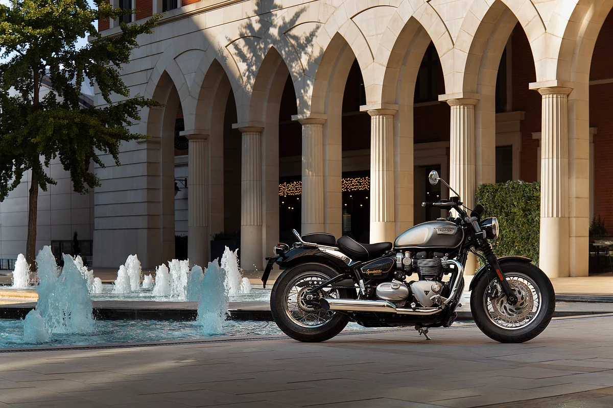 <div class="paragraphs"><p>The Bonneville Speedmaster comes with a removable pillion seat</p></div>