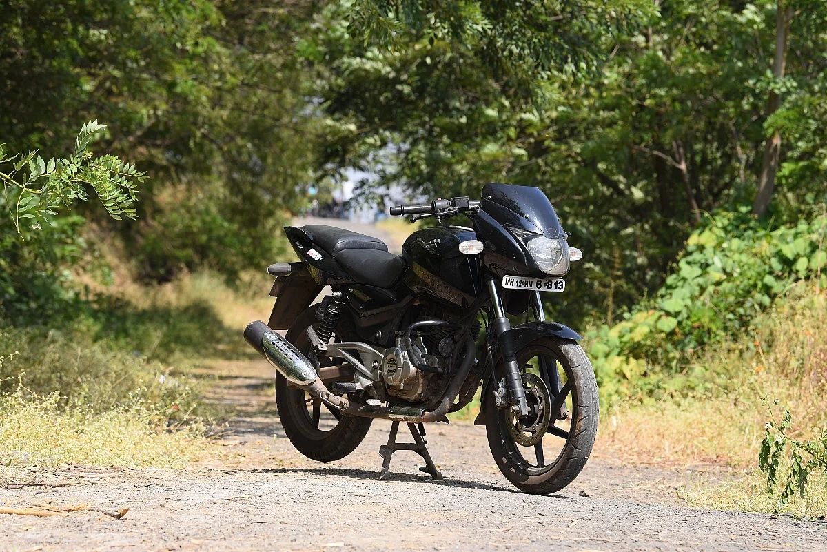 Bajaj Pulsar 180 DTS-i (2009) UG-4