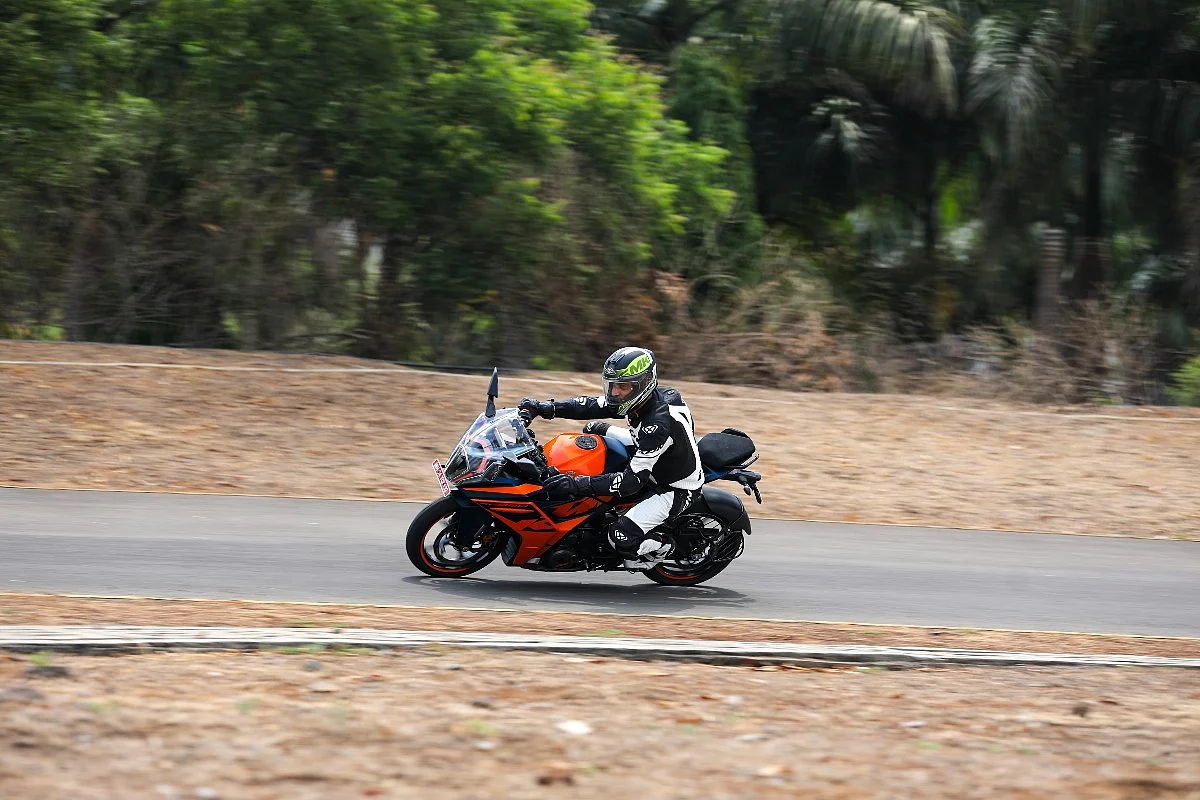 KTM has made an already sharp tool even sharper with the new RC 390