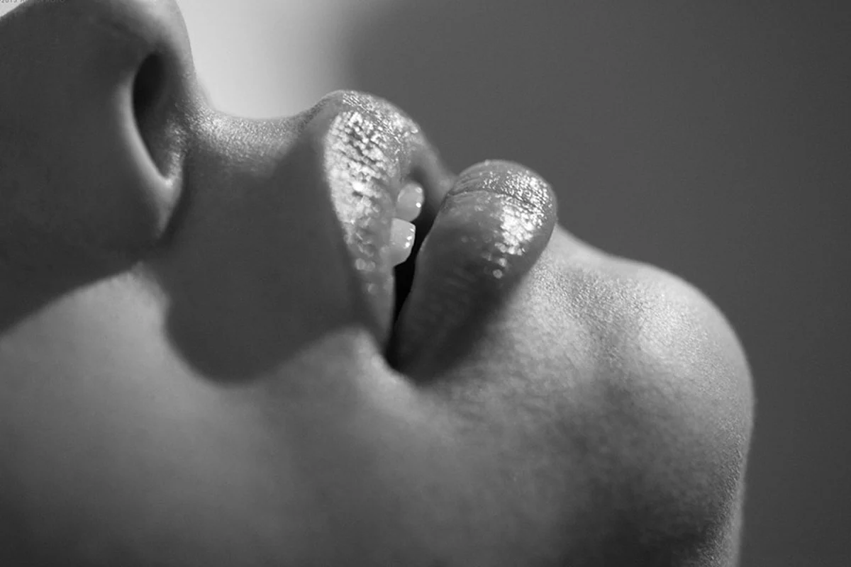 How The Internet Killed Porn’s Buzz