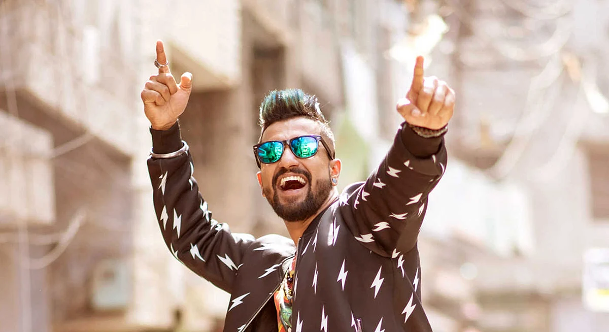 Top 5 Songs On Vicky Kaushal’s Punjabi Music Playlist
