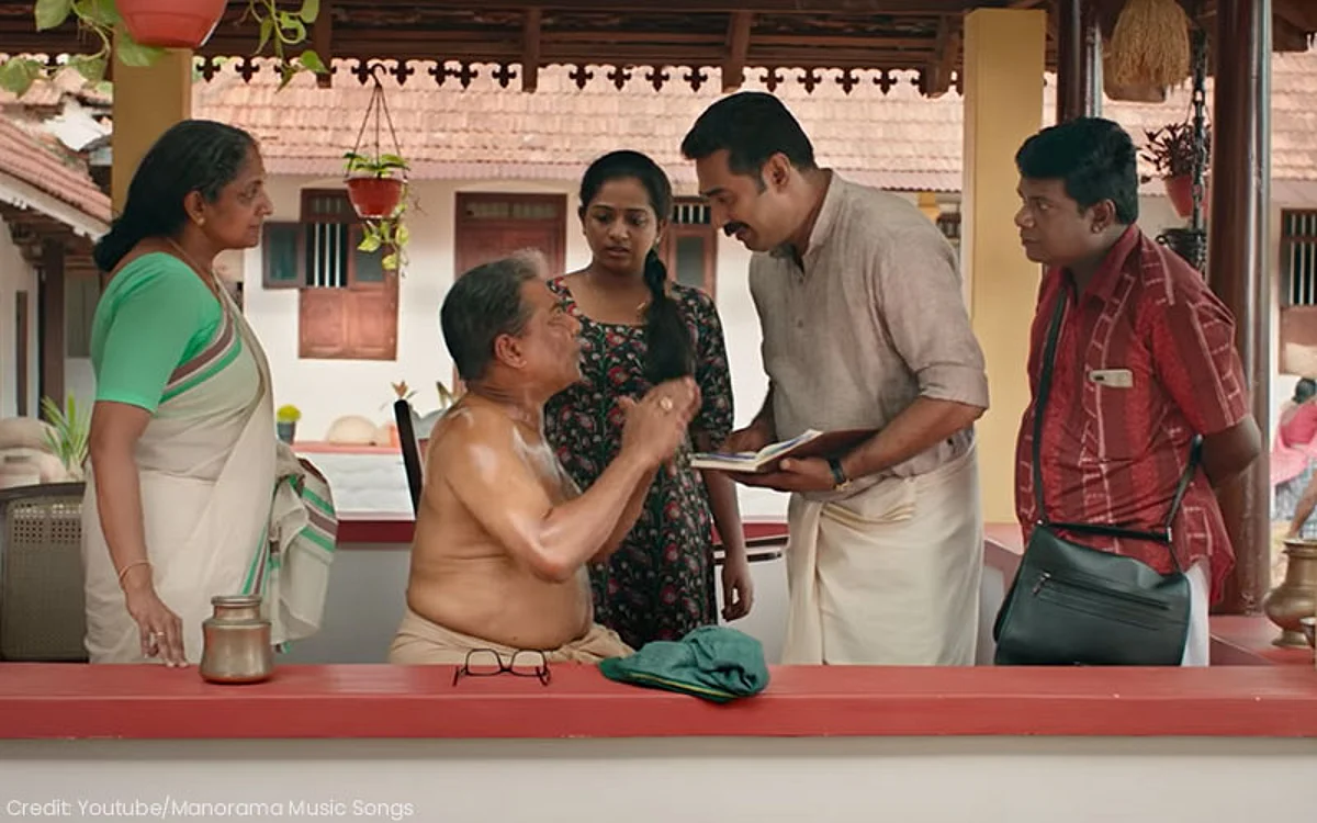 Aadyarathri Movie Review: A Dull, Plain Comedy That Doesn’t Even Try