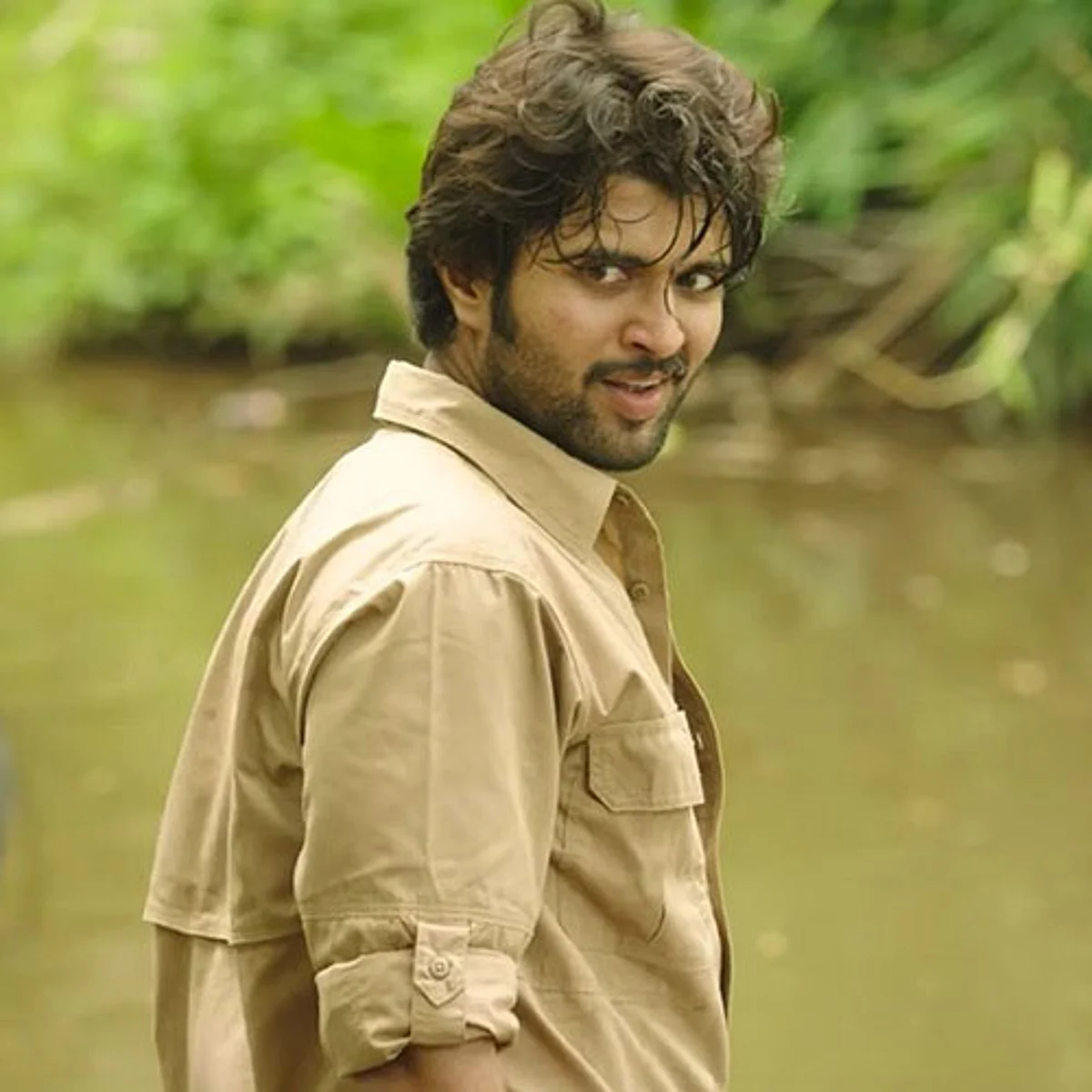 Bharat Kamma’s Dear Comrade: How The Vijay Deverakonda, Rashmika Mandanna Film Challenges The Role Of Violence In The Making Of A Hero