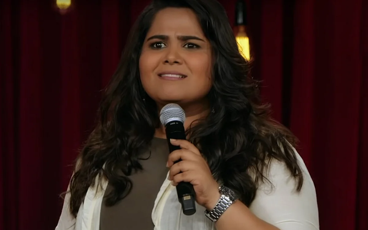 Sumukhi Suresh’s Comedy Special On Amazon Prime ‘Don’t Tell Amma’ Is Too Bland