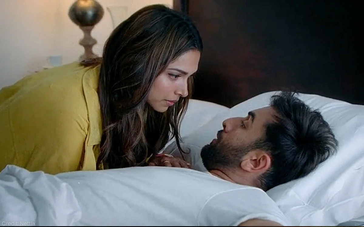 Deepika Padukone Shines In Tamasha As A Complex But Rooted Character