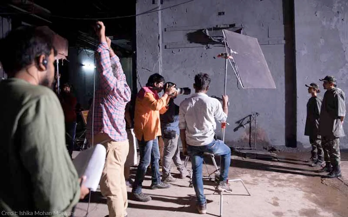 Bollywood Behind The Scenes: Still Photographers And Stories From The Sets