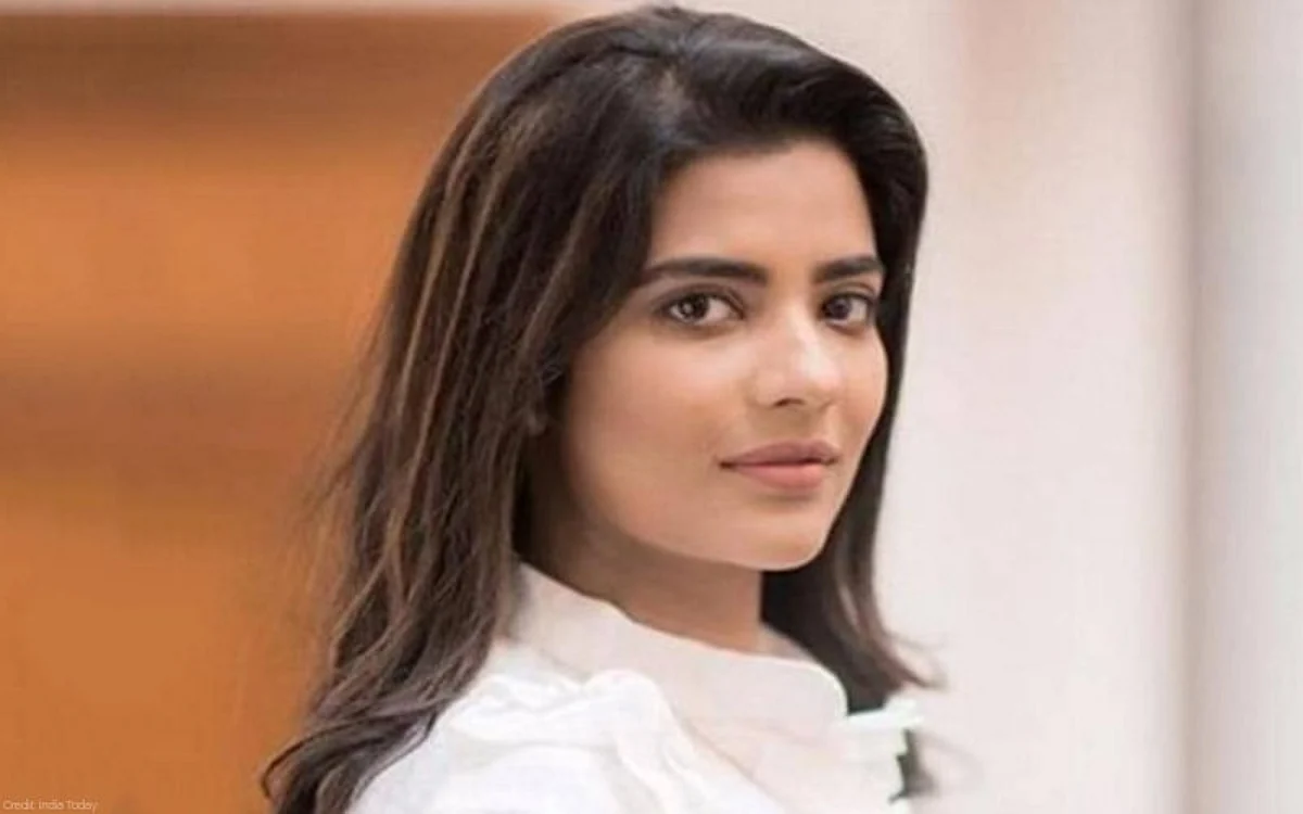 Whenever There’s A Crying Scene, I Gulp A Glass Of Water: Aishwarya Rajesh