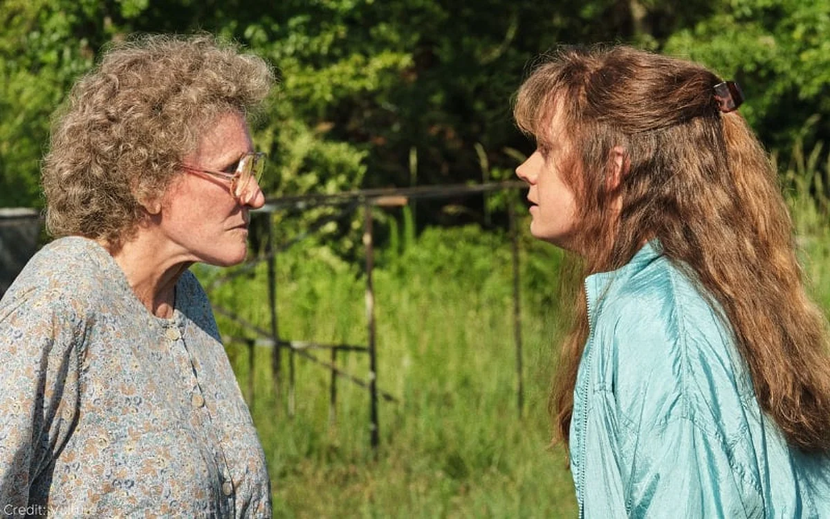 Hillbilly Elegy On Netflix Veers Between American Caricature And Universal Soul
