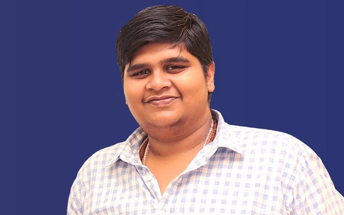 Karthik Subbaraj On Having A Real-Life Issue In A Gangster Film