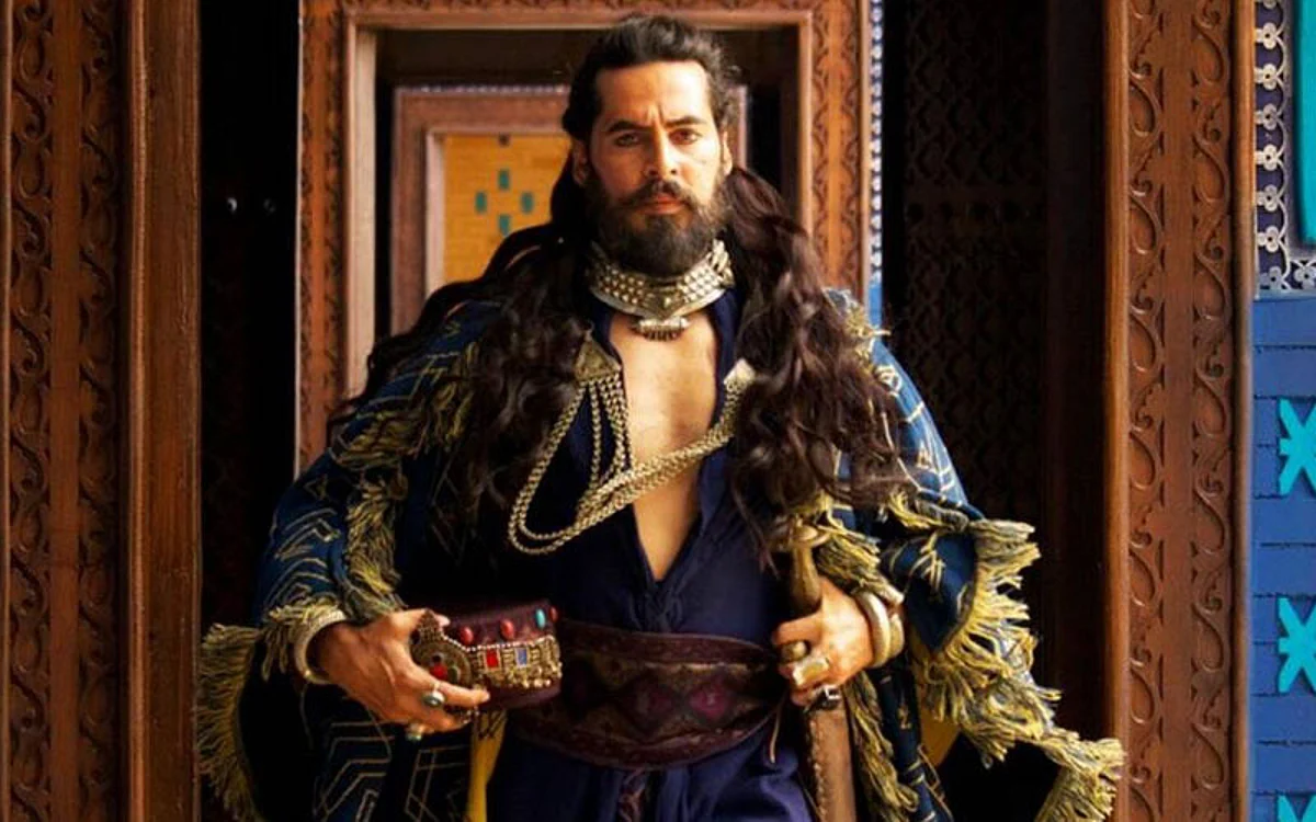 Dino Morea On The Empire, The ‘Uninstall Hotstar’ Trend And His Hot Selfies