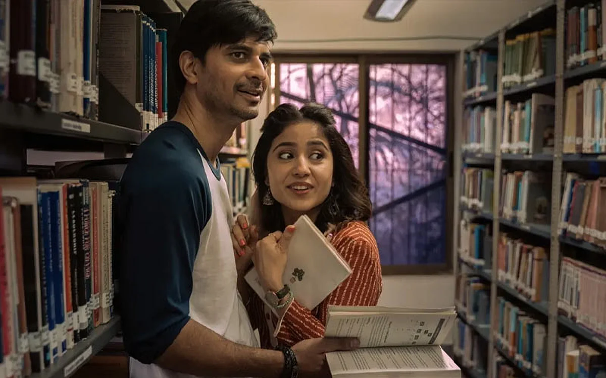 Yeh Kaali Kaali Ankhein, On Netflix, Winks In All The Right Directions