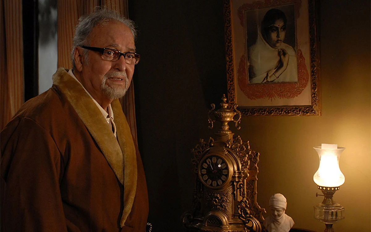 Soumitra Chatterjee’s Tryst With Death