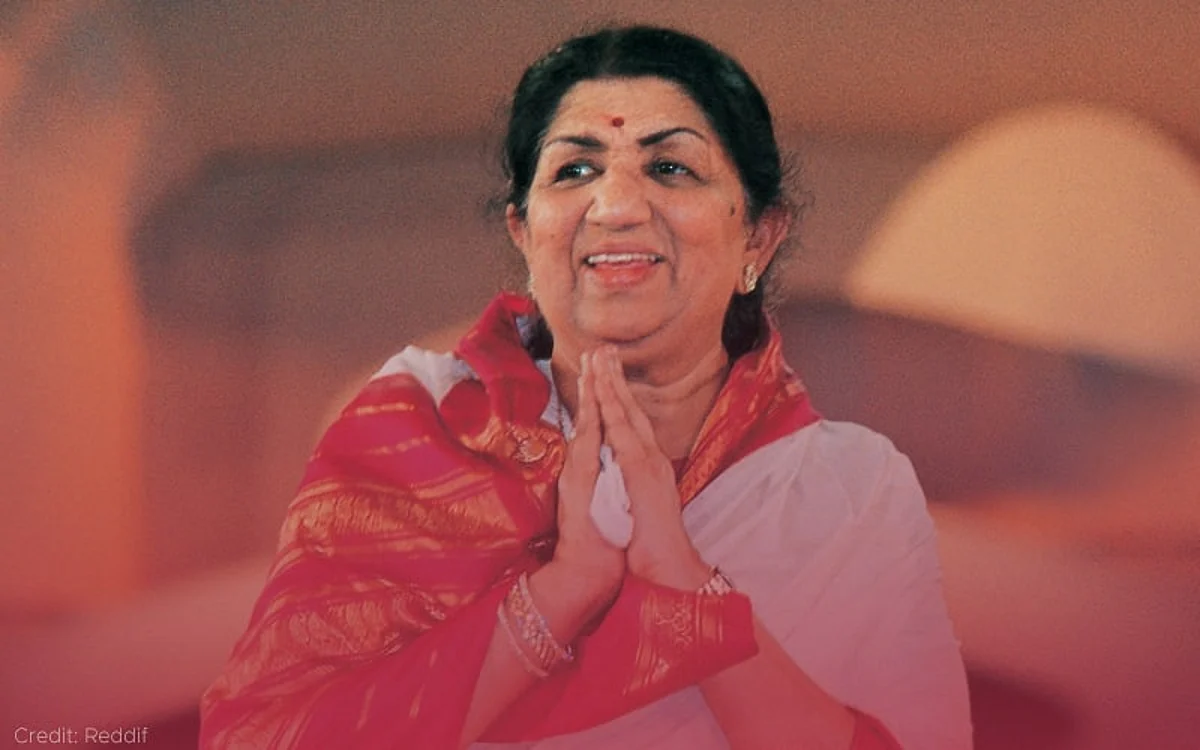How Lata Mangeshkar Ruled A Male-Dominated Film Industry