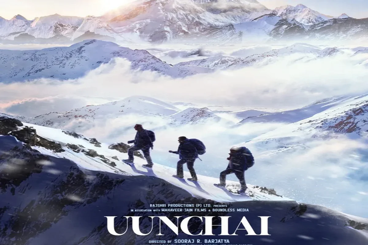 Amitabh Bachchan shares the poster of Uunchai