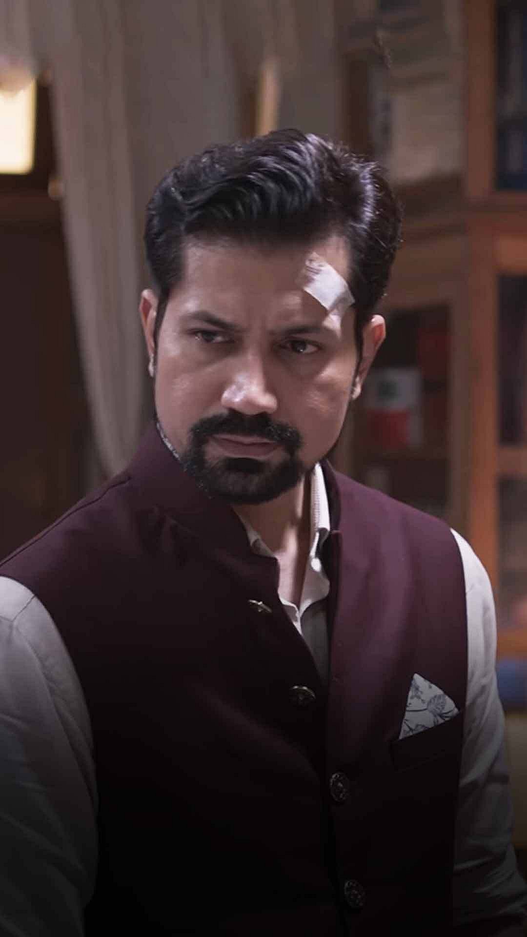 Afwaah Movie Review Sudhir Mishra’s Political Potboiler is About Truth