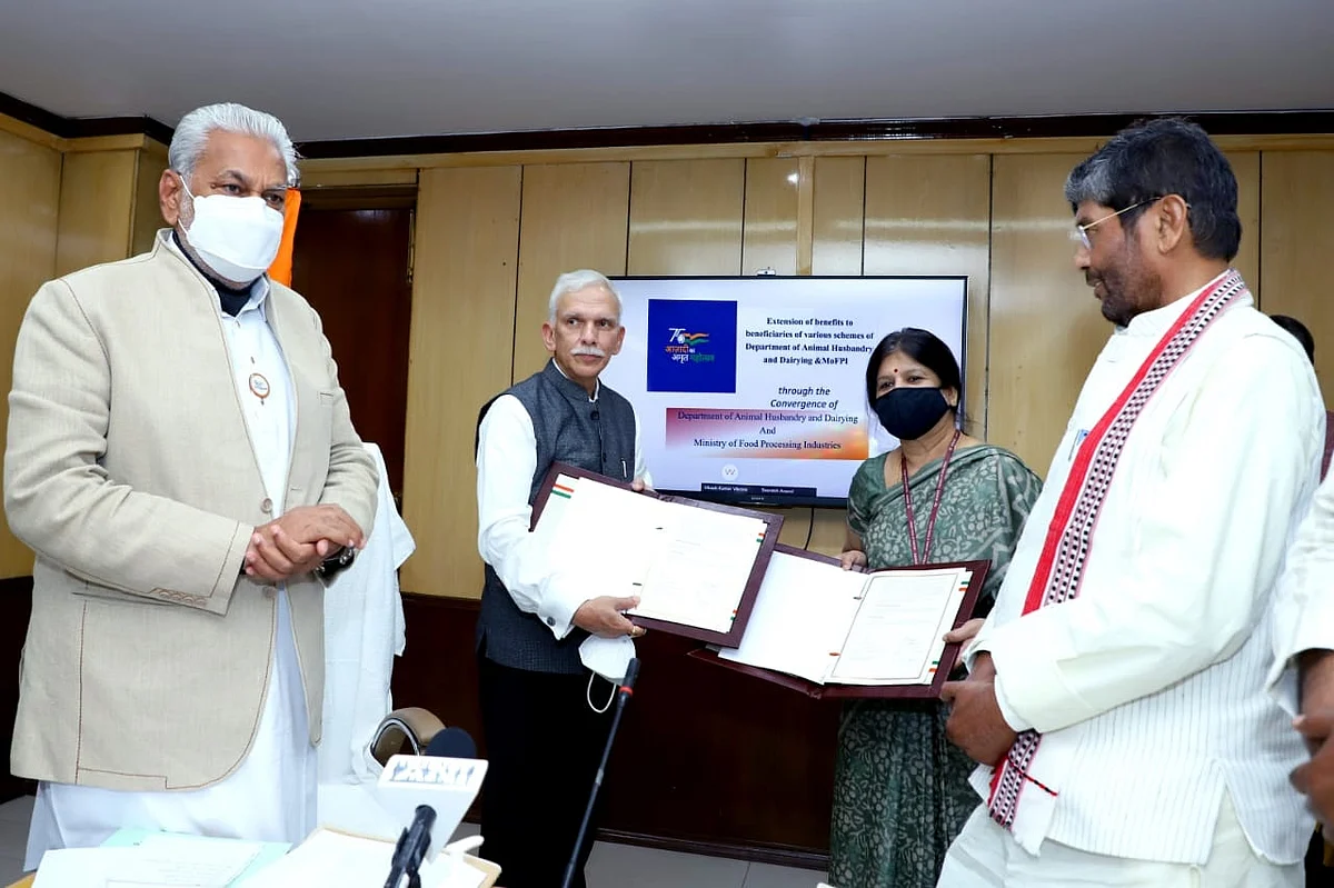 MoFPI Signs MoU with Department of Animal Husbandry & Dairying, Ministry of Fisheries, Animal Husbandry & Dairying
