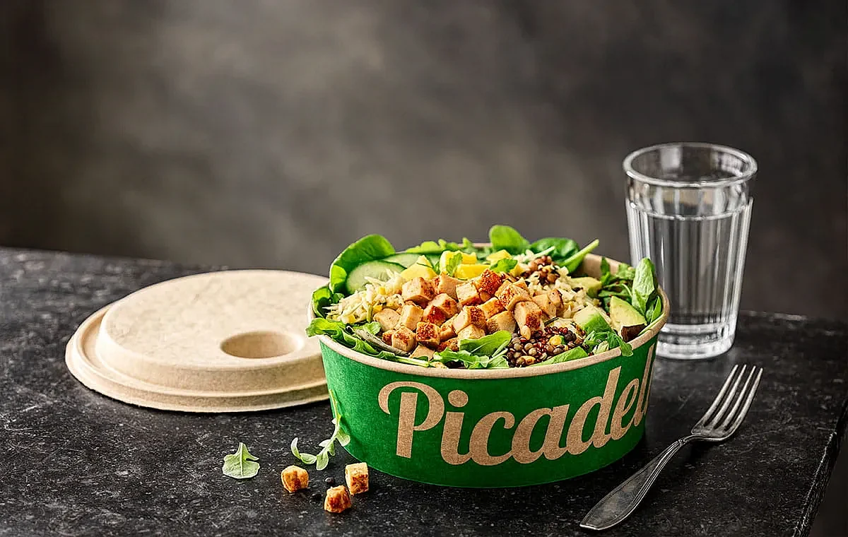 Saving 120 tonnes of plastic waste by replacing a lid